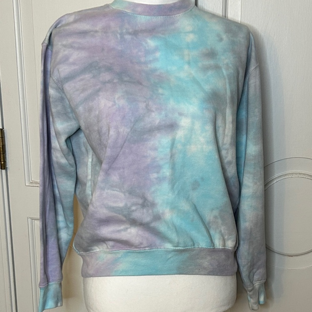 Junior’s NWOT Tye-Dye Sweatshirt (S)